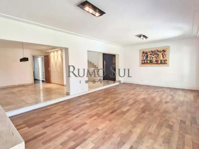 Casa / Sobrado para Venda em São Paulo/SP Jardim Prudência 6 Quartos