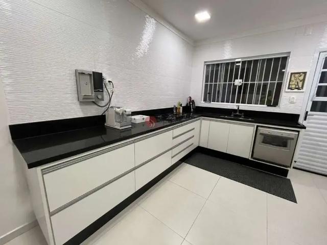 Casa / Sobrado para Venda em São Paulo/SP Jardim Têxtil 3 Quartos