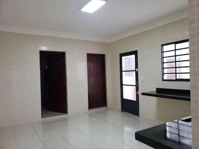 Casa / Sobrado para Venda em São Paulo/SP Jardim Tuã 5 Quartos