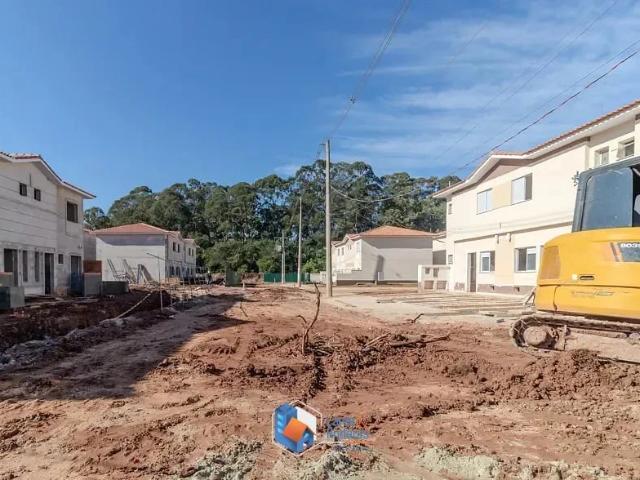 Casa / Sobrado para Venda em São Paulo/SP Interlagos 3 Quartos