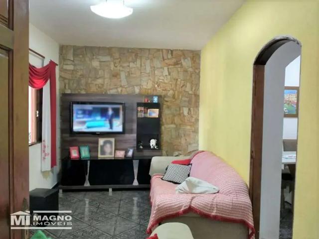 Casa / Sobrado para Venda em São Paulo/SP Limoeiro 6 Quartos