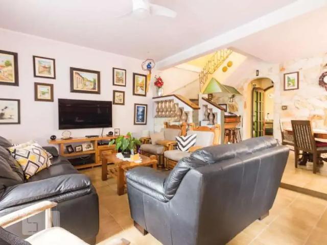 Casa / Sobrado para Venda em São Paulo/SP Mandaqui 4 Quartos
