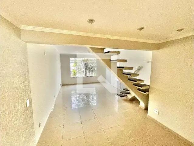 Casa / Sobrado para Venda em São Paulo/SP Mandaqui 4 Quartos