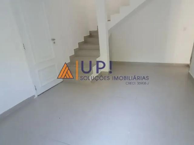 Casa / Sobrado para Venda em São Paulo/SP Mandaqui 5 Quartos