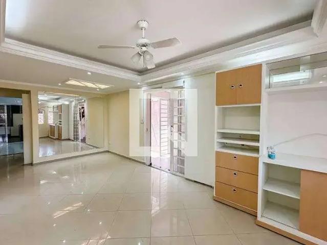 Casa / Sobrado para Venda em São Paulo/SP Mandaqui 3 Quartos