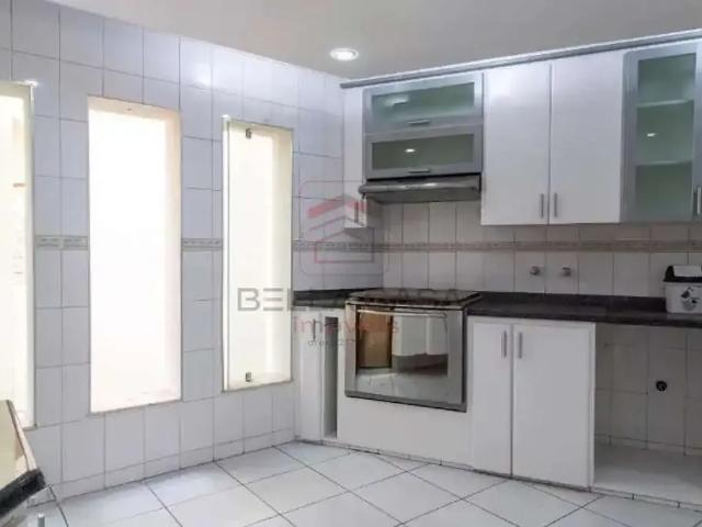 Casa / Sobrado para Venda em São Paulo/SP Mooca 4 Quartos