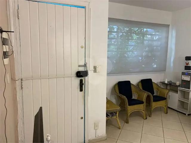 Casa / Sobrado para Venda em São Paulo/SP Moema 2 Quartos
