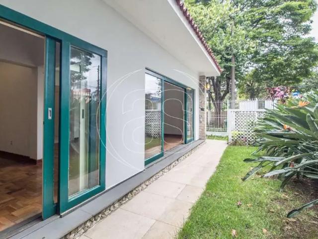 Casa / Sobrado para Venda em São Paulo/SP Moema 3 Quartos