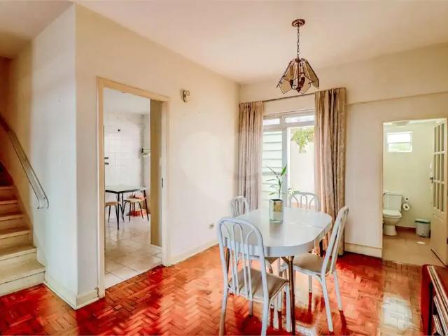Casa / Sobrado para Venda em São Paulo/SP Moema 3 Quartos