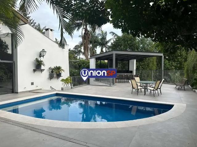Casa / Sobrado para Venda em São Paulo/SP Morumbi 3 Quartos