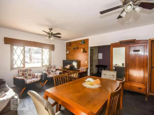 Casa / Sobrado para Venda em São Paulo/SP Morumbi 3 Quartos