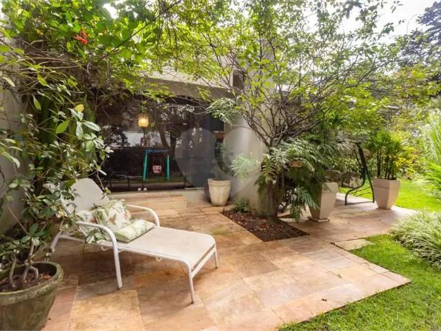 Casa / Sobrado para Venda em São Paulo/SP Jardim Leonor 3 Quartos