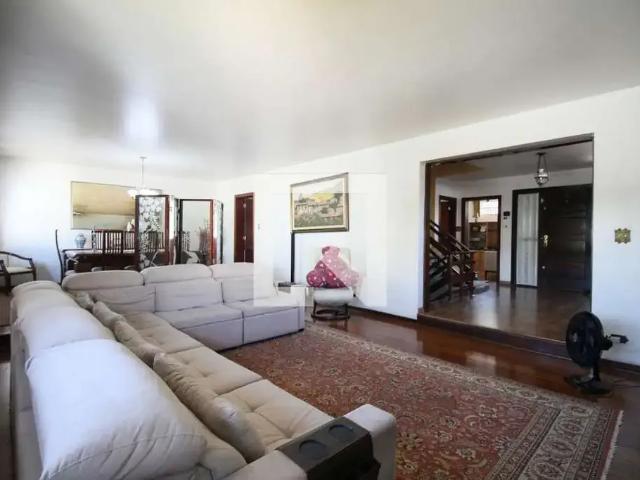 Casa / Sobrado para Venda em São Paulo/SP Morumbi 3 Quartos