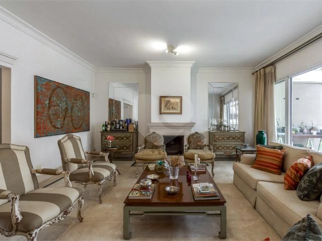 Casa / Sobrado para Venda em São Paulo/SP Morumbi 3 Quartos