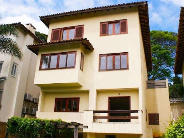 Casa / Sobrado para Venda em São Paulo/SP Morumbi 4 Quartos