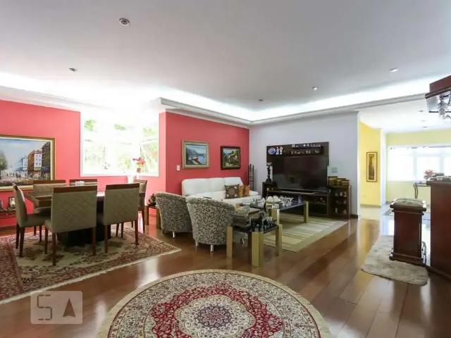 Casa / Sobrado para Venda em São Paulo/SP Morumbi 4 Quartos