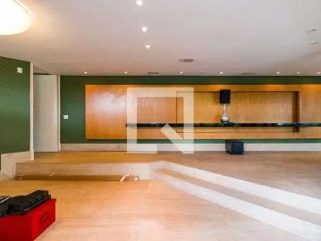 Casa / Sobrado para Venda em São Paulo/SP Morumbi 4 Quartos