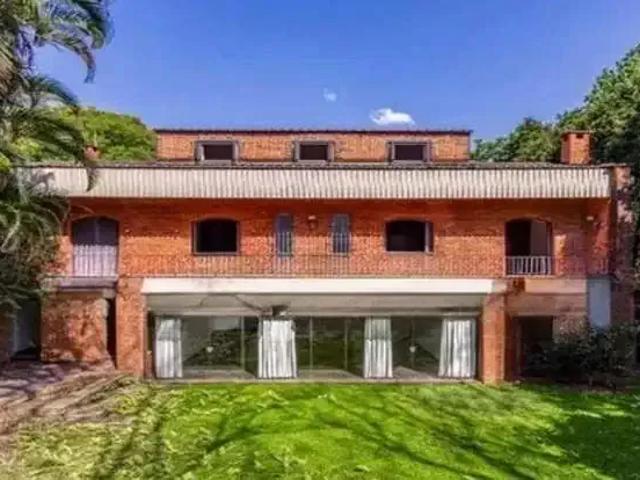 Casa / Sobrado para Venda em São Paulo/SP Morumbi 4 Quartos