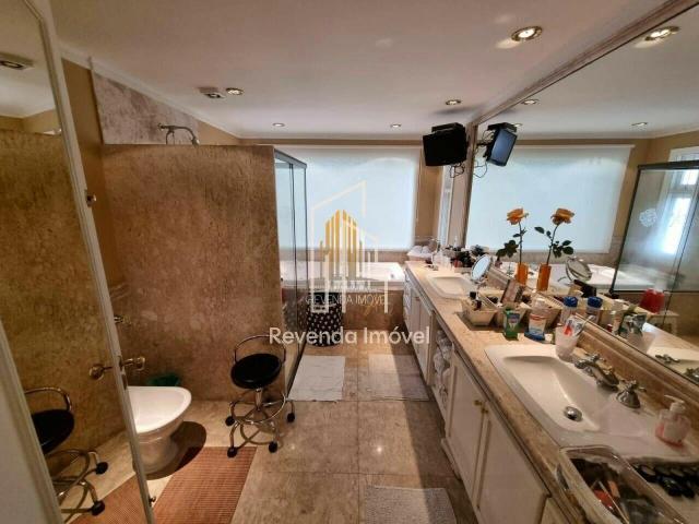 Casa / Sobrado para Venda em São Paulo/SP Morumbi 4 Quartos