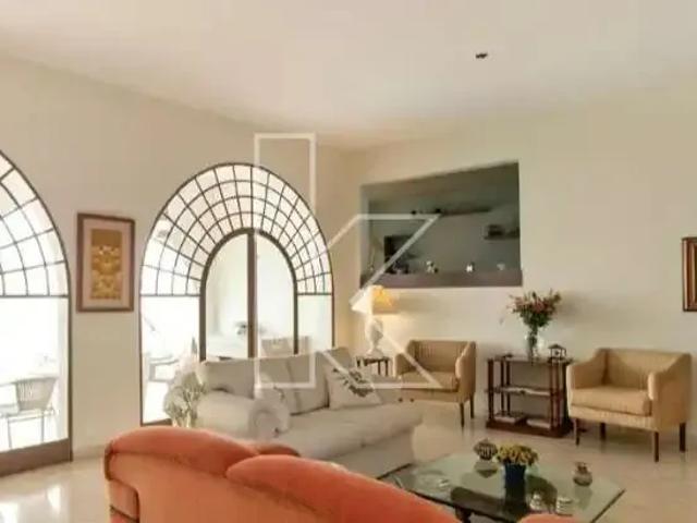 Casa / Sobrado para Venda em São Paulo/SP Morumbi 4 Quartos