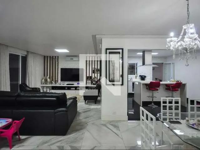 Casa / Sobrado para Venda em São Paulo/SP Morumbi 5 Quartos