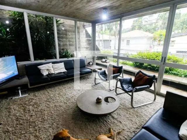 Casa / Sobrado para Venda em São Paulo/SP Morumbi 5 Quartos