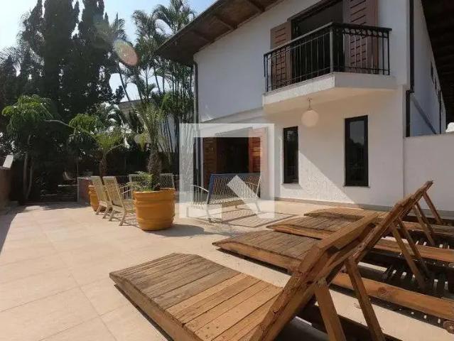 Casa / Sobrado para Venda em São Paulo/SP Morumbi 5 Quartos