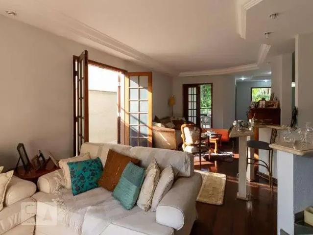Casa / Sobrado para Venda em São Paulo/SP Panamby 5 Quartos