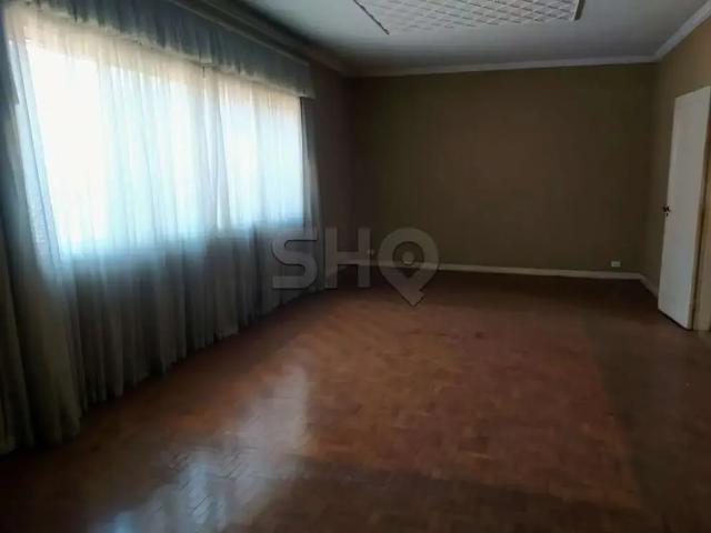 Casa / Sobrado para Venda em São Paulo/SP Pacaembu 4 Quartos