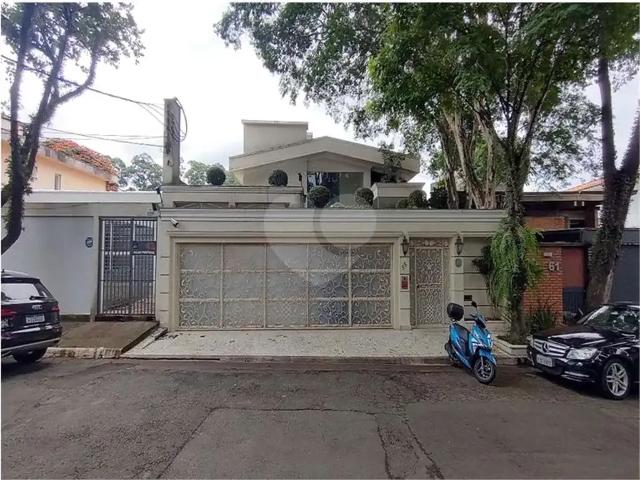 Casa / Sobrado para Venda em São Paulo/SP Pacaembu 4 Quartos