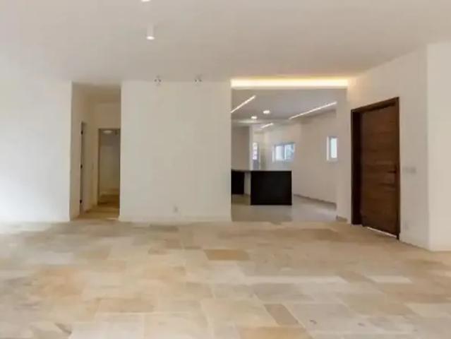 Casa / Sobrado para Venda em São Paulo/SP Pacaembu 4 Quartos