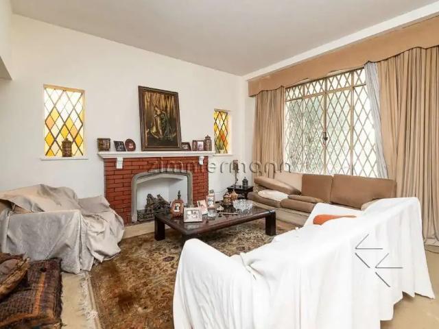 Casa / Sobrado para Venda em São Paulo/SP Pacaembu 4 Quartos