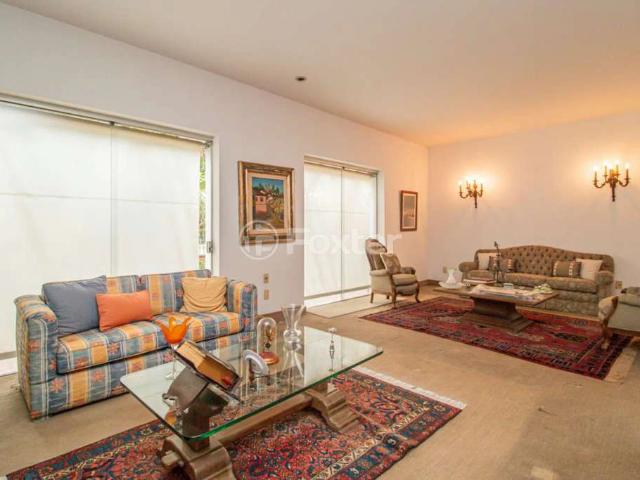 Casa / Sobrado para Venda em São Paulo/SP Pacaembu 4 Quartos