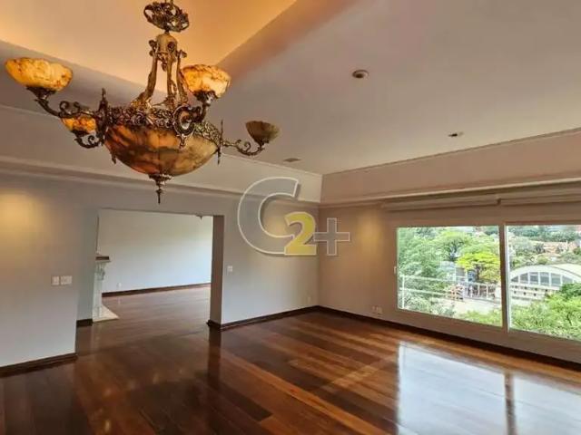 Casa / Sobrado para Venda em São Paulo/SP Pacaembu 4 Quartos