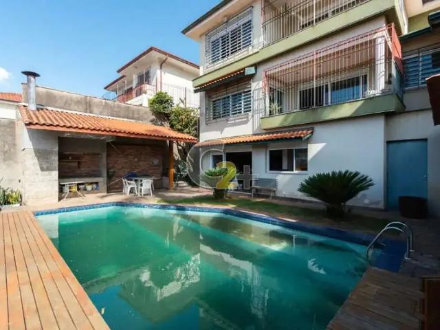 Casa / Sobrado para Venda em São Paulo/SP Pacaembu 4 Quartos