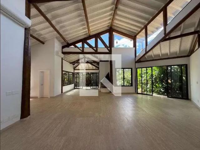 Casa / Sobrado para Venda em São Paulo/SP Pacaembu 4 Quartos