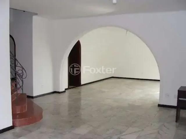 Casa / Sobrado para Venda em São Paulo/SP Pacaembu 4 Quartos