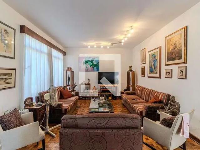 Casa / Sobrado para Venda em São Paulo/SP Pacaembu 4 Quartos
