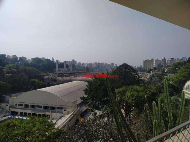 Casa / Sobrado para Venda em São Paulo/SP Pacaembu 4 Quartos