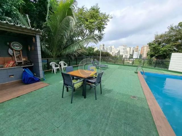 Casa / Sobrado para Venda em São Paulo/SP Pacaembu 4 Quartos