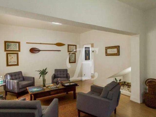 Casa / Sobrado para Venda em São Paulo/SP Pacaembu 4 Quartos
