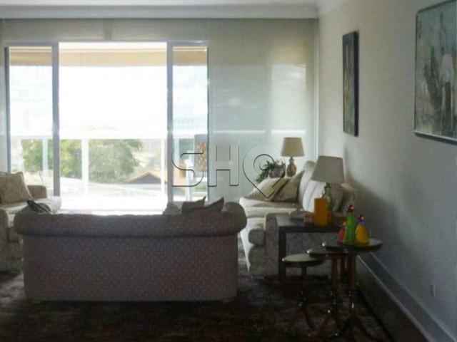Casa / Sobrado para Venda em São Paulo/SP Pacaembu 4 Quartos