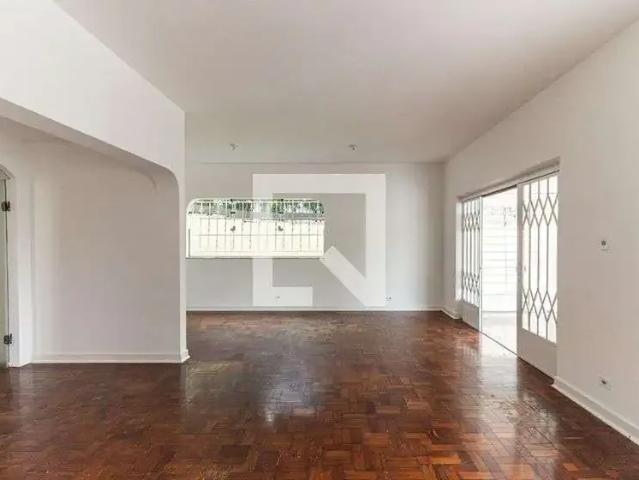 Casa / Sobrado para Venda em São Paulo/SP Pacaembu 5 Quartos