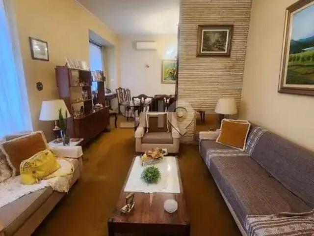 Casa / Sobrado para Venda em São Paulo/SP Pacaembu 5 Quartos