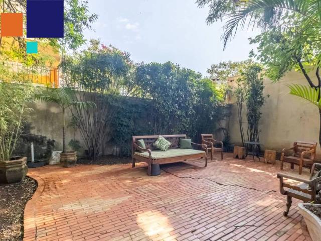 Casa / Sobrado para Venda em São Paulo/SP Pacaembu 5 Quartos