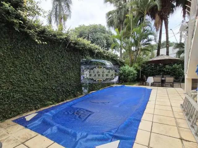Casa / Sobrado para Venda em São Paulo/SP Pacaembu 5 Quartos