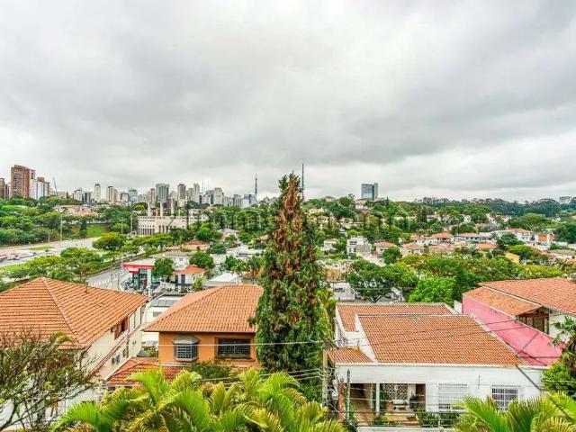 Casa / Sobrado para Venda em São Paulo/SP Pacaembu 5 Quartos