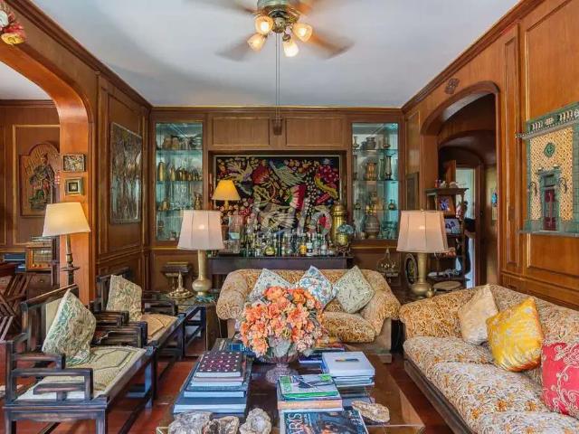 Casa / Sobrado para Venda em São Paulo/SP Pacaembu 5 Quartos