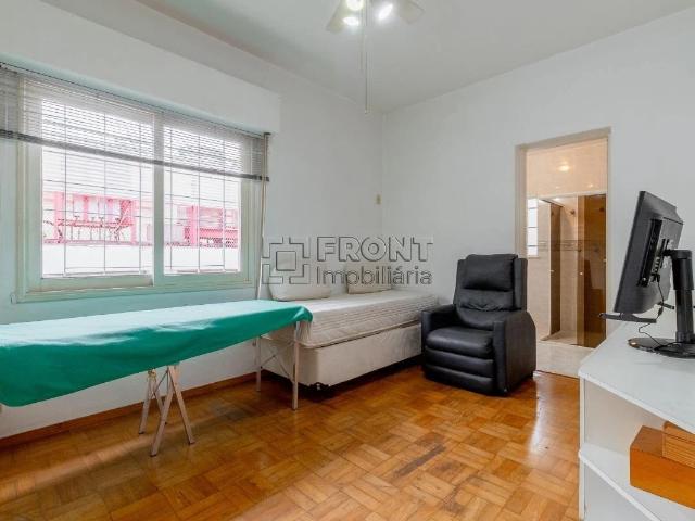 Casa / Sobrado para Venda em São Paulo/SP Pacaembu 5 Quartos