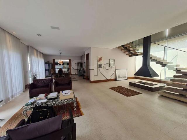 Casa / Sobrado para Venda em São Paulo/SP Pacaembu 5 Quartos